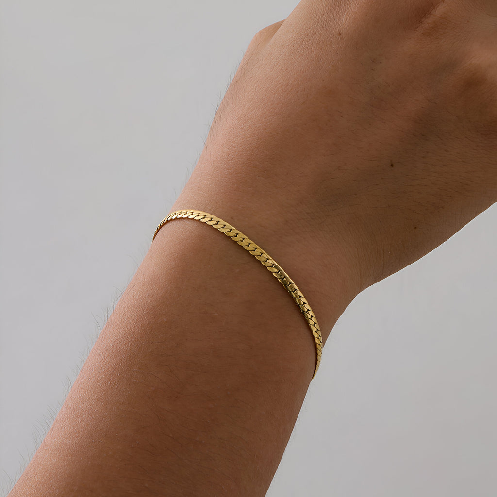 Snake shape bracelet