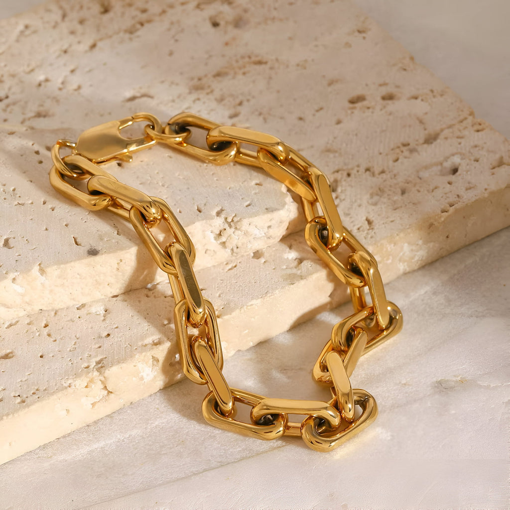 Thick paperclip bracelet