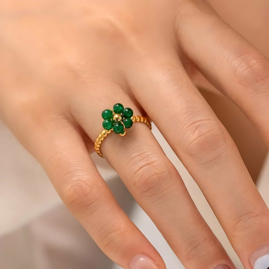 Green flower ring
