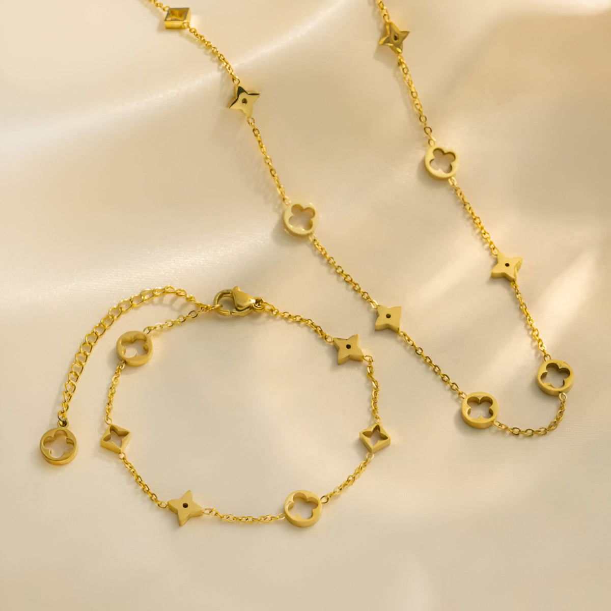 Star & Clover bracelet